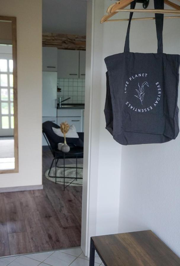 Schoene Wohnung Mit Terrasse & Blick Ins Gruene Dormettingen Extérieur photo