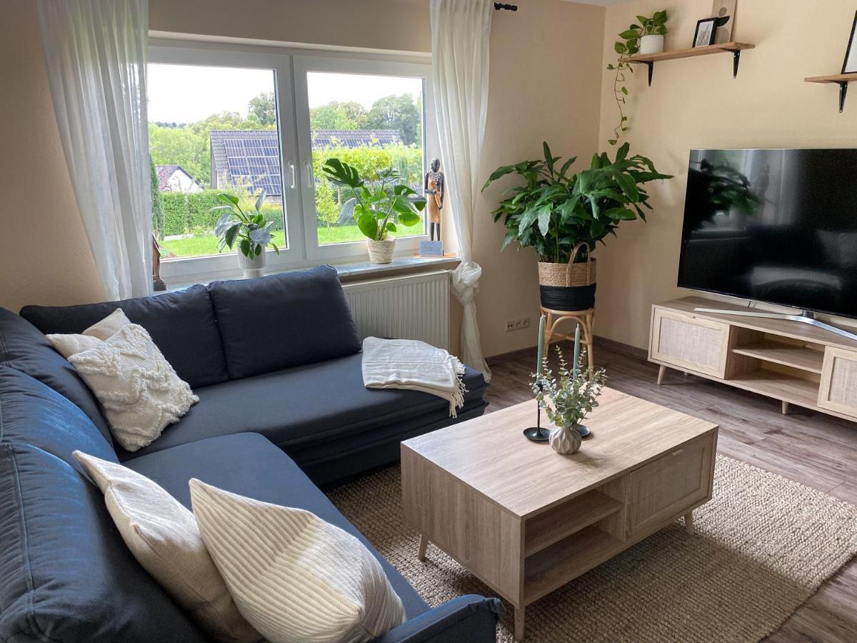 Schoene Wohnung Mit Terrasse & Blick Ins Gruene Dormettingen Extérieur photo